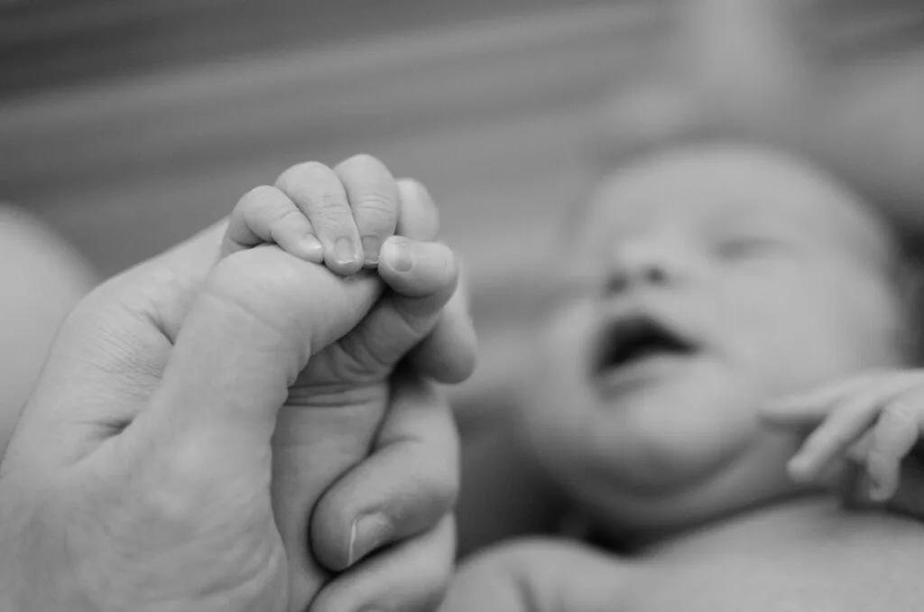 marie, témoigne sur le drame qui a touché sa famille, le syndrome du bébé secoué